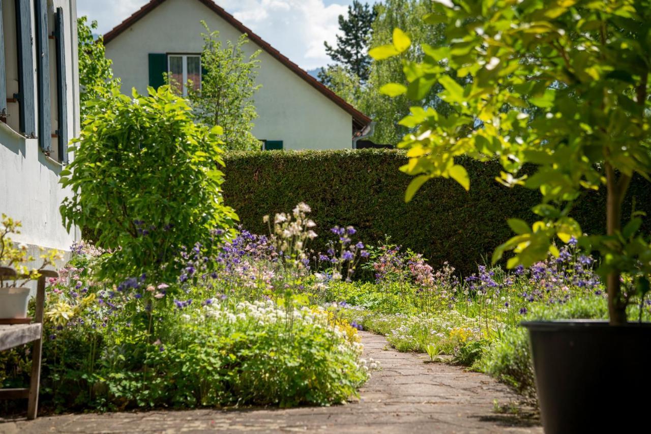 Landhauswohnung Mit Wildromantischem Garten Fussen Exterior photo